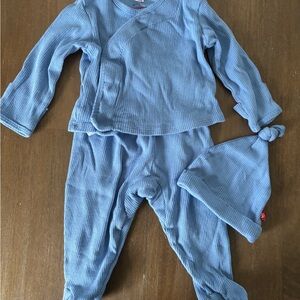 Magnetic Me blue skies ribbed cotton magnetic take me home kimono set